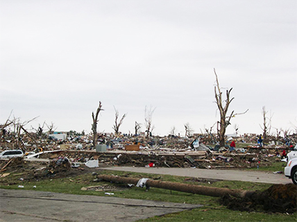 Parkersburg, Iowa after an EF5 tornado.